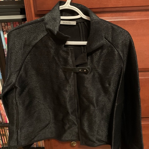 Jacket - Picture 2 of 3
